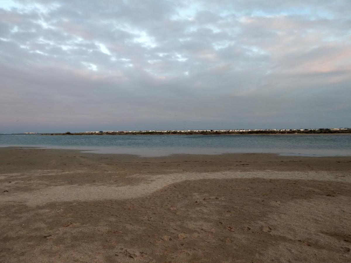 Mer Veilleuse Gruissan - Clim - Piscine Buitenkant foto